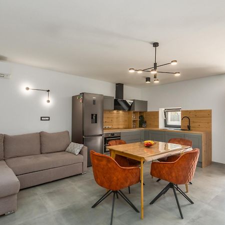 Vila Casa Ivini Sosici Exteriér fotografie
